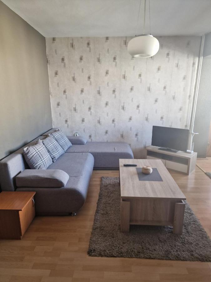 Skopje Plaza Apartment Exterior photo